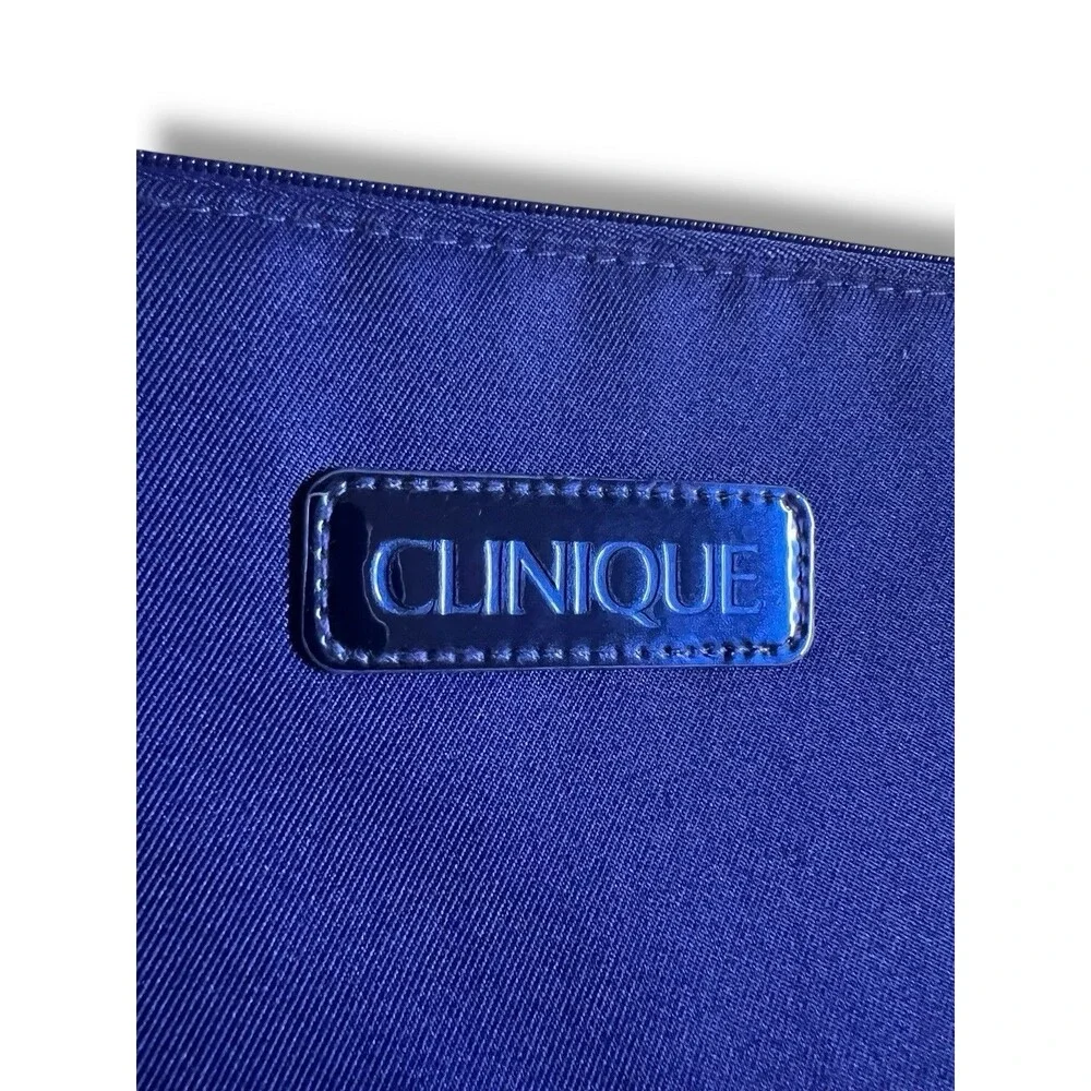 Clinique zippered cosmetic